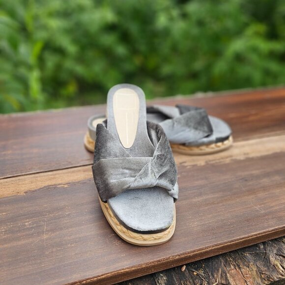Dolce Vita Grey Velvet Flat Sandals, Women's Sandals, Size 7, Pre-owned,Like new - Picture 8 of 14